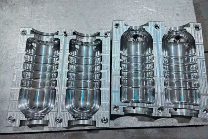 Taizhou Factory Price PET mold 45 steel or 6067 aluminum 2cavity 4cavity for semi-auto pet blowing machine - Image 2